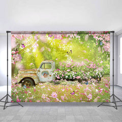 Blumen Garten Und LKW Mit Schmetterling Frühling Hintergrund