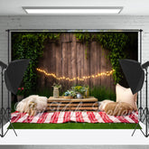 Grün Blätter Holz Zaun Gras Picknick Foto Hintergrund