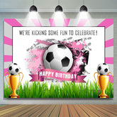 Trete Manche Spaß Zu Zelebrieren Fußball Geburtstag Hintergrund