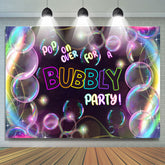 Pop An über für A Sprudelnd Party Erwachsene Party Hintergrund