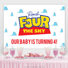 Erreichen Vier Der Himmel Einfach Niedlich Glücklich Geburtstag Hintergrund