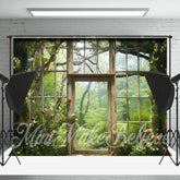 Retro Holz Tür Grün Wald Blumen Frühling Hintergrund