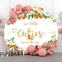 Zwei Süße An Der Weg Orange Blumen Babydusche Hintergrund