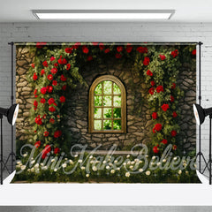 Wand Bergsteiger Rot Blumen Fenster Stein Frühling Hintergrund