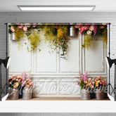 Weiß Wand Eisen Blumentopf Blumen Frühling Hintergrund