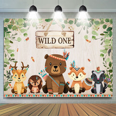 Wild Eins Tier Mit Grün Blätter Holz Hintergrund Für Junge