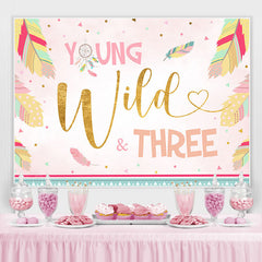 Jung Wild drei Feder Glücklich 3 Geburtstag Hintergrund