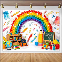 Lofaris Farbenfroher Regenbogen Schulanfang Hintergrund mit Schulmaterialien, fröhliche Fotokulisse für Kinder und Schultage Party