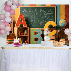 Lofaris Bunter Schulhintergrund mit Kreidetafel ABC Buchstaben und Büchern, perfekte Fotowand für Schulanfang und Lernfotografie