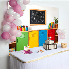 Lofaris Bunter Klassenzimmer-Fotohintergrund mit Tafel und Büchern, lebendige Kulisse für Schulanfang und Kinderporträts