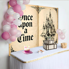 Lofaris Altes Märchenbuch-Hintergrund mit Schloss und Once upon a Time, zauberhafte Fotokulisse für Kinderporträts und Studio