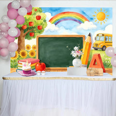 Lofaris Bunter Schulanfang Hintergrund mit Tafel und Schulbus, fröhliche Lernumgebung Fotowand für Einschulung und Kinderfotos