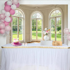 Lofaris Klassischer Fensterblick Hintergrund mit großen Bogenfenstern, helle Fotokulisse für professionelle Porträts