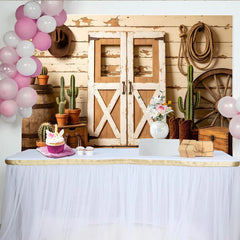 Lofaris Rustikaler Western-Scheunentor-Hintergrund mit Cowboyhut und Kakteen, Vintage Fotowand für Fotoshooting und Wildwest-Partydekoration