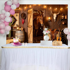 Lofaris Rustikaler Western Scheunen Fotohintergrund mit Pferd und Cowboyhut, ländliche Kulisse für Fotoshooting und Partydekoration