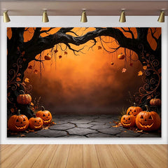 Lofaris Orangefarbener Halloween-Hintergrund mit geschnitzten Kürbissen, gruselige Kulisse für Herbstparty und Fotoshooting