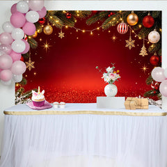 Lofaris Festlicher roter Weihnachtshintergrund mit Glitzer, Tannenzweigen und Kugeln, magische Winterkulisse für Partydekoration