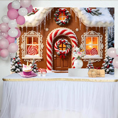 Lofaris Festlicher Weihnachts-Lebkuchenhaus Hintergrund mit Schnee und Zuckerstangen, winterliche Kulisse für Feiertagsfotografie