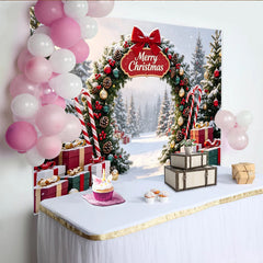 Lofaris Winterlicher Weihnachtshintergrund mit Merry Christmas Bogen und Geschenken, festliche Winterlandschaft Fotokulisse für Fotoshootings