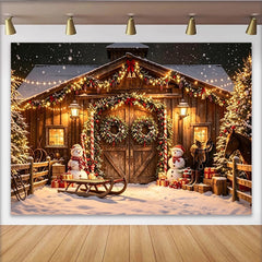 Lofaris Rustikaler Weihnachtsscheunen-Hintergrund mit Schneemännern und Lichterketten, festliche Winterkulisse für Fotoshooting