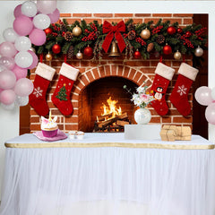 Lofaris Gemütlicher Kamin Weihnachts-Hintergrund mit festlichen Socken, warme Fotowand für Familienfotos und Winterparty
