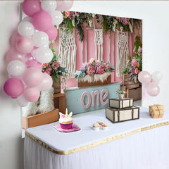 Lofaris Rosa Blumen Erster Geburtstag Hintergrund für Baby Mädchen mit Makramee, zarte Fotowand für Fotoshooting und Partydekoration