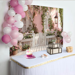 Lofaris Rosa Frühlingsgarten Hintergrund mit weißen Blumen und Zaun, romantische Kulisse für Fotoshooting und Partydekoration