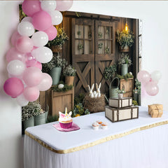 Lofaris Rustikaler Osterhintergrund mit Holzscheunentüren und Hasen, frühlingshafte Fotokulisse für Familienfotos und Feiern