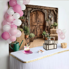 Lofaris Rustikaler Landhaus-Fotohintergrund mit Holztür und Strohballen, natürliche Kulisse für Porträts und Fotoshootings