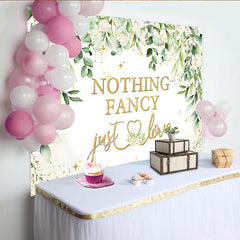 Lofaris Hochzeitshintergrund mit "just love" Schriftzug weißen Rosen goldenem Glitzer, elegante Kulisse für Verlobung und Fotoshooting