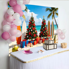 Lofaris Tropischer Weihnachts-Strandhintergrund mit Palmen und Surfbrettern, festliche Kulisse für Sommer-Weihnachtsfeier und Fotoshooting