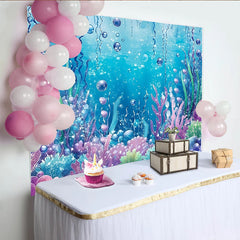 Lofaris Glitzernder Unterwasserhintergrund mit Korallen und Blasen, vibrante Kulisse für professionelle Fotografie und Party