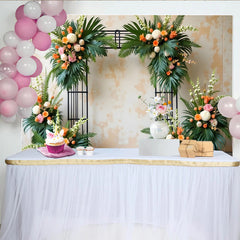 Lofaris Grüner Hochzeitsblumenbogen Hintergrund mit tropischen Blättern, elegante Kulisse für Verlobung und Fotoshooting