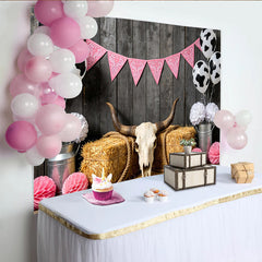 Lofaris Rosa Western-Geburtstagshintergrund mit Kuhfleckenballons und Holzwand, perfekte Fotowand für Fotoshooting und Cowboy-Party