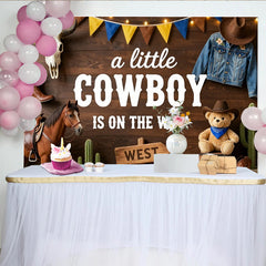 Lofaris Kleiner Cowboy ist unterwegs Babyparty Hintergrund für Jungen, rustikale Western-Fotowand mit Stierschädel und Teddybär