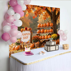 Lofaris Orangefarbener Herbst-Kürbis-Hintergrund mit Ahornblättern, rustikale Erntedekoration für Fotostudio-Kulisse