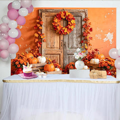 Lofaris Rustikaler Herbsthintergrund mit Kürbissen und bunten Herbstblättern, perfekte Kulisse für herbstliche Fotoshootings und Dekorationen
