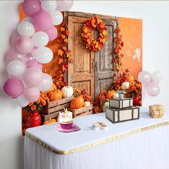 Lofaris Rustikaler Herbsthintergrund mit Kürbissen und bunten Herbstblättern, perfekte Kulisse für herbstliche Fotoshootings und Dekorationen