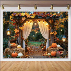 Lofaris Herbstlicher Fotohintergrund mit Kürbissen und Holztor, stimmungsvolle Kulisse für herbstliche Fotoshootings