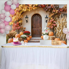 Lofaris Herbsthintergrund mit orangefarbenen Kürbissen und bunten Blättern, gemütliche Fotokulisse für herbstliche Shootings