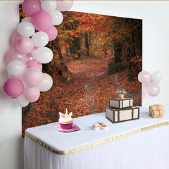 Lofaris Herbstwald Hintergrund mit leuchtenden Herbstfarben und Waldweg, malerische Kulisse für professionelle Fotoshootings