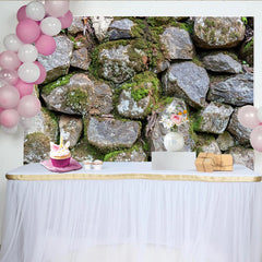 Lofaris Rustikaler Moos-Steinwand Hintergrund für Naturfotografie, natürliche Kulisse für professionelles Fotostudio