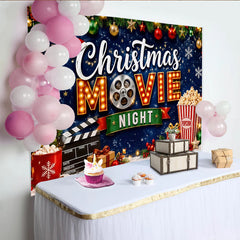 Lofaris Festlicher Weihnachtsfilmabend-Hintergrund mit Popcorn und Filmklappe, gemütliche Kulisse für Winterpartys und Fotoshootings