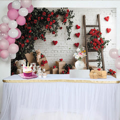 Lofaris Romantischer Valentinstagshintergrund mit roten Rosen und Herzen, Teddybären und weißer Ziegelwand für Fotoshootings