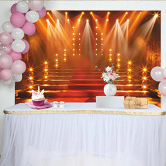 Lofaris Luxuriöser Roter-Teppich-Gala-Bühnenhintergrund mit hellen Scheinwerfern, elegante Fotokulisse für glamouröse Events