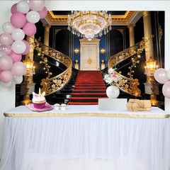 Lofaris Königlicher Treppenhaus Hintergrund mit rotem Teppich und goldenen Säulen, elegante Kulisse für professionelle Fotografie und Events