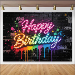 Lofaris Bunter Neon Happy Birthday Geburtstagshintergrund auf Ziegelwand, moderne Fotowand mit Farbspritzern für festliche Anlässe