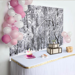 Lofaris Realistischer verschneiter Winterwald Fotohintergrund, natürliche Kulisse für professionelle Studiofotografie