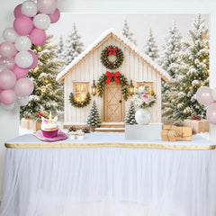 Lofaris Verschneiter Weihnachtshintergrund mit gemütlichem Haus und Tannenbäumen, festliche Winterkulisse für Familienfotos und Feiertagsdeko