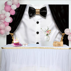 Lofaris Eleganter Smoking-Fotohintergrund mit schwarzem Samtvorhang und goldener Paillettenfliege, klassische Kulisse für Herrenpartys